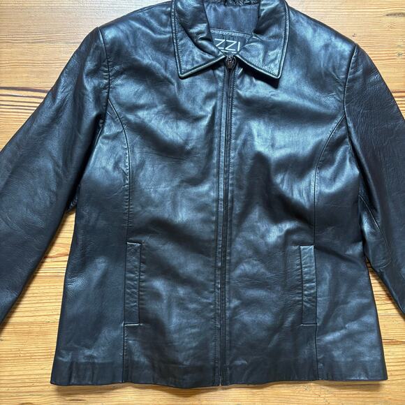 IZZI Collections black leather full zip collar bomber jacket SIZE L - Picture 2 of 6